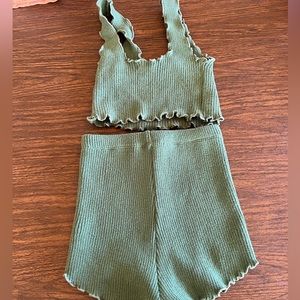 Indah Matching Short Set